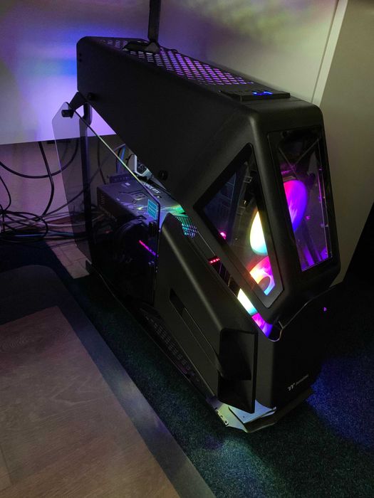 Calculator gaming RTX 4090 i9 13900k 64GB ram Garantie 2 ani Bucuresti