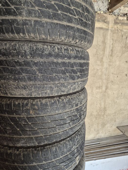 Продам резину 245×55×19