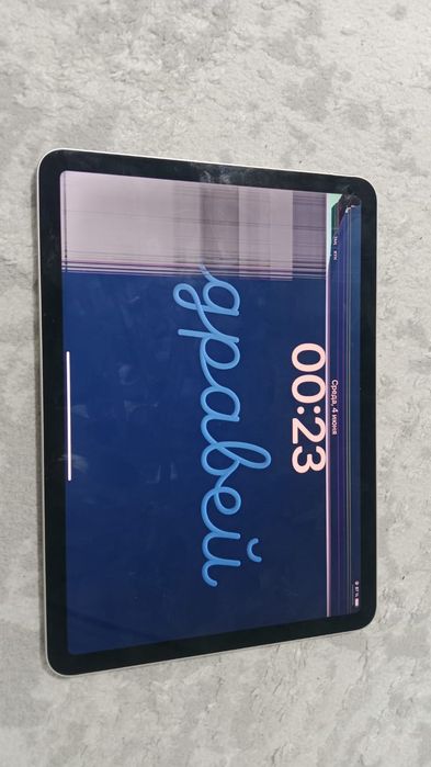 Продам Aipad air 5