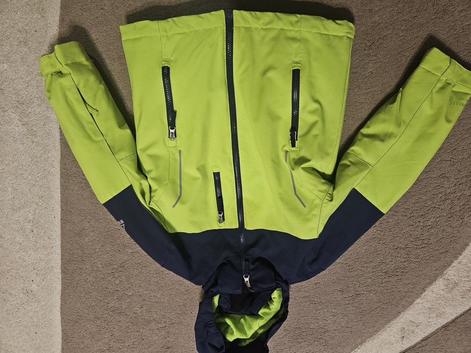 Costum ski nr 128