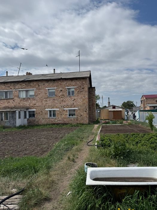 Жанаталап ауылында үй сатылады!