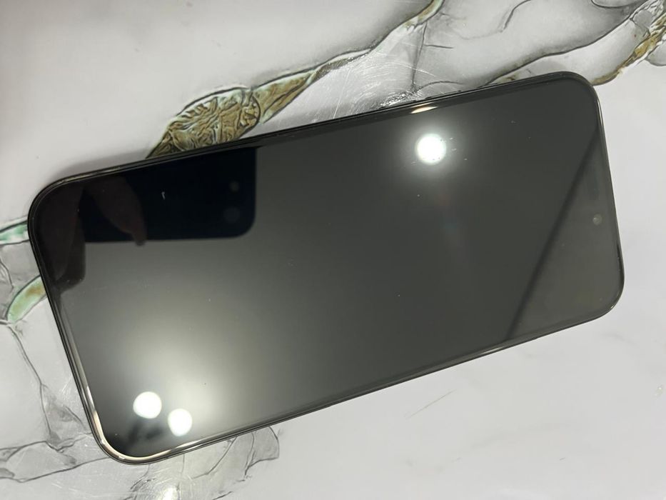 Продам айфон 16 про макс