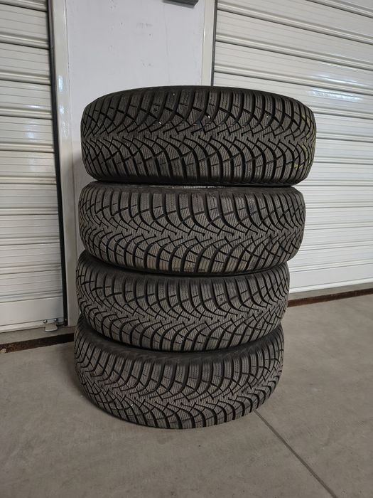 Зимни гуми GOODYEAR 205/65/16