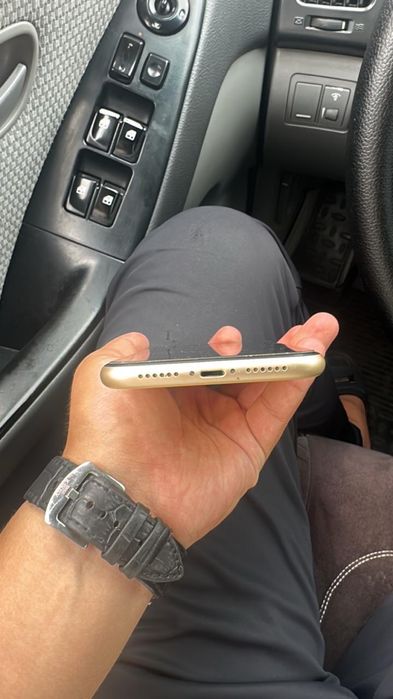 Iphone Xr  64 gb
