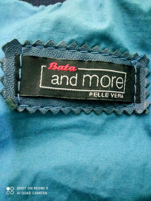 GEACĂ de damă,din pielea naturala MARIO BATA.Noua.