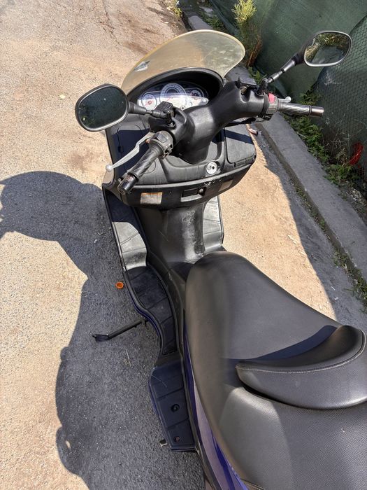 Suzuki burgman 200 кубика