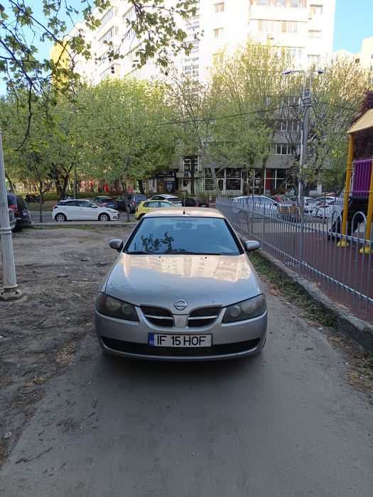 NISSAN Almera