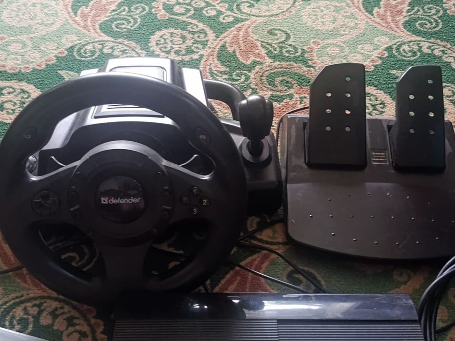 Продам PS3 в отличном состоянии