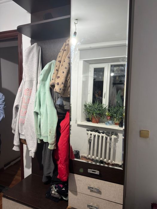 Продам шкаф