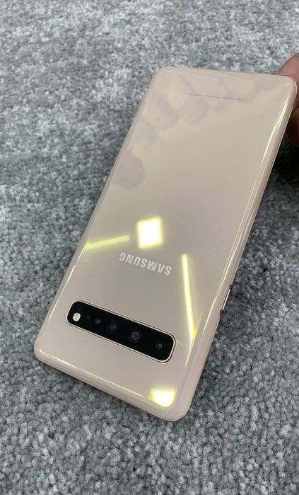 Samsung S10 5g 8/256 obmen ayfonga