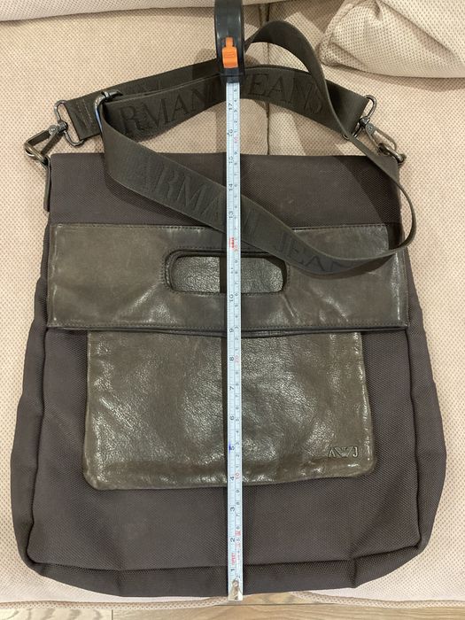 Чанта Armani 100 % Оригинал.