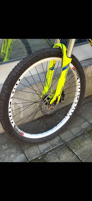 Продавам DRAG C2 26