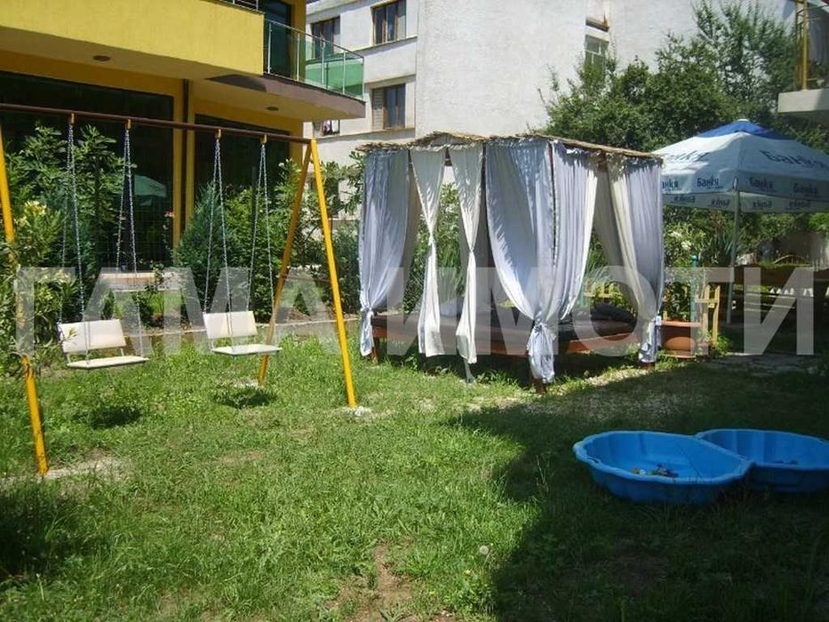 Продава се Хотел в с. Равда, Област Бургас - 1400 кв.м за 636 €/кв.м - Снимка #3