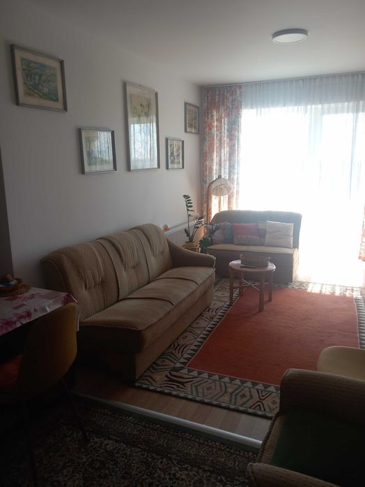 De inchiriat apartament cu 2 camere in bloc nou