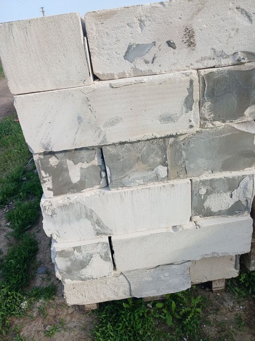 Продам экоблок бу