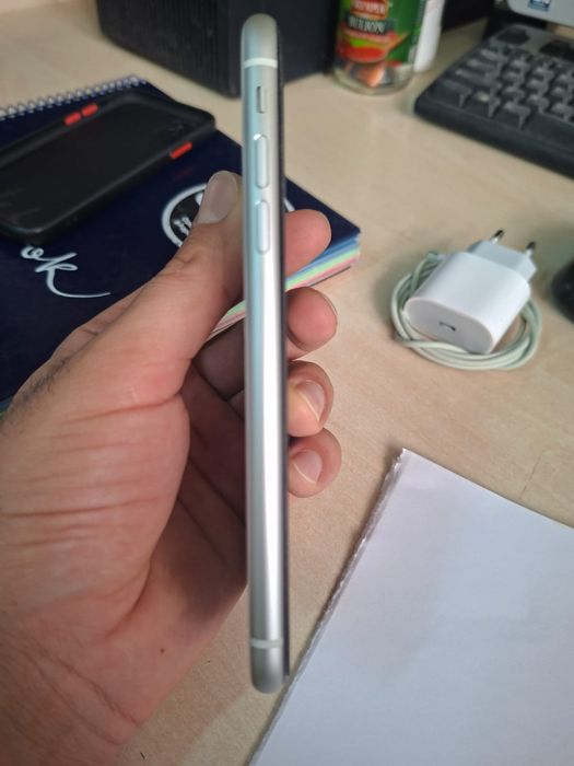 Iphone 11 64gb white