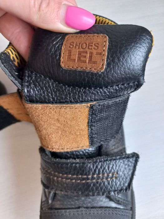 Продам полуботинки детские