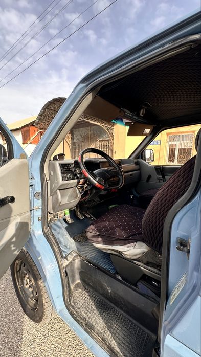 Продается бусик т4