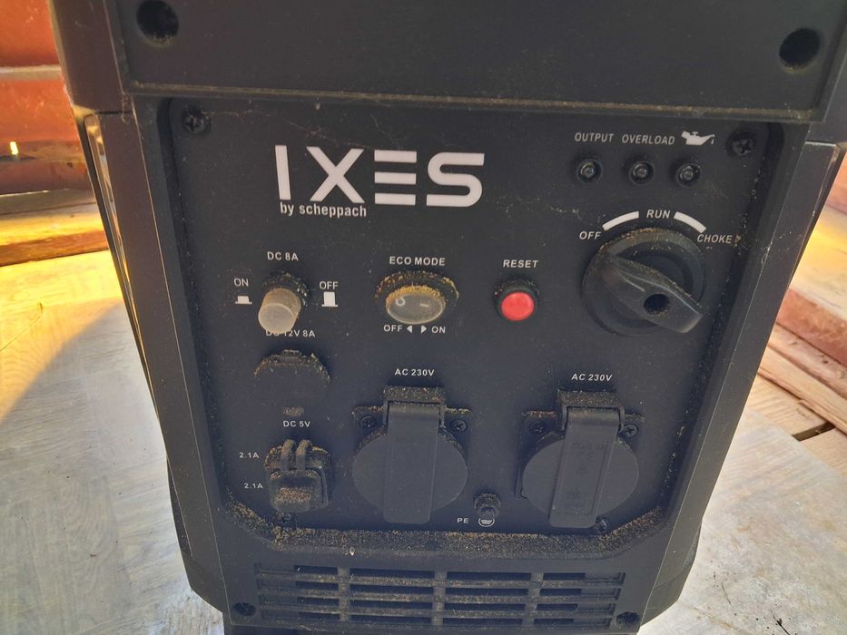 Generator pe benzina