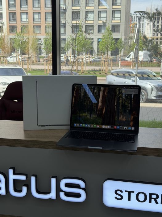 MacBook Air 13 M3 8/512 gb | iStatus