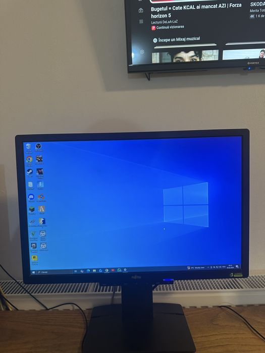 Vând monitor Fujitsu B22W-6 LED proGREEN