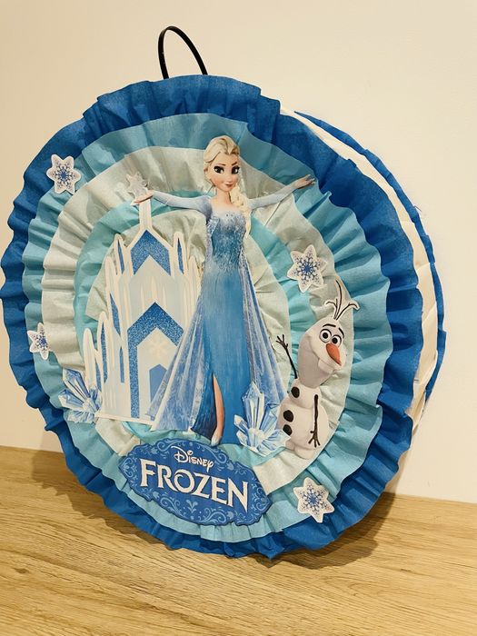 Замръзналото кралство пинята с Елза / Frozen