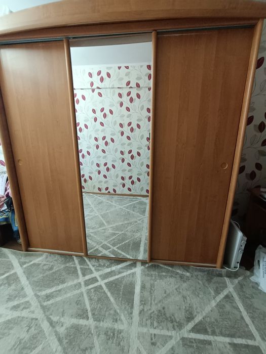 Продам диван кресло шкаф купе стенка