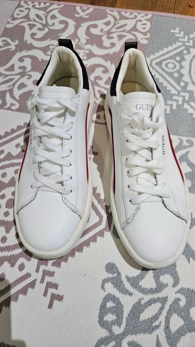 Кецове GUESS 42 рр.