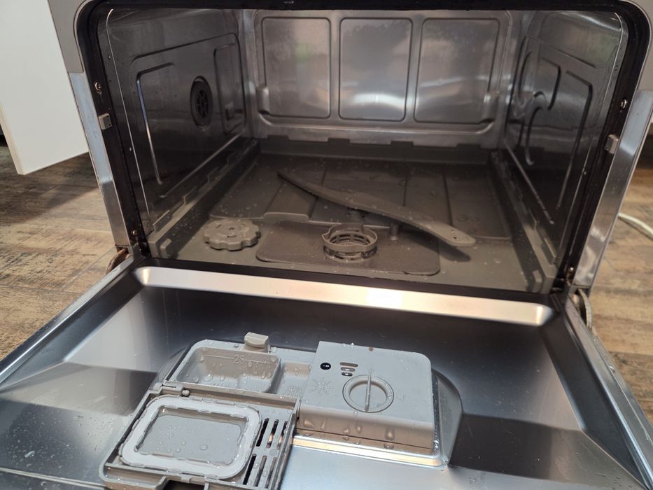 Masina de spalat vase compacta, mini, Candy CDCP 6