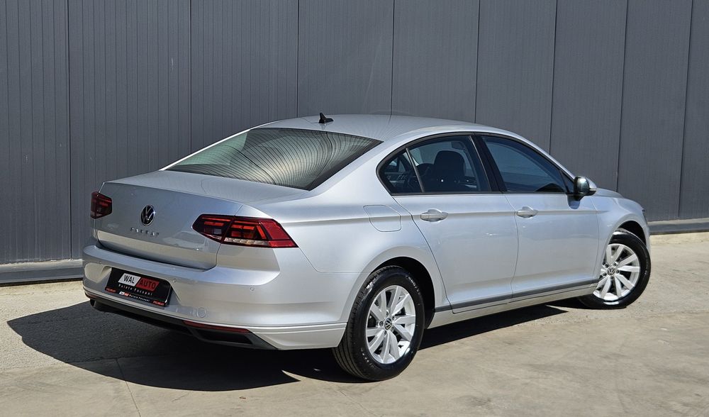 VOLKSWAGEN Passat 2022 — imagine 4