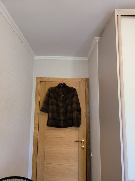 Продам норковую шубу