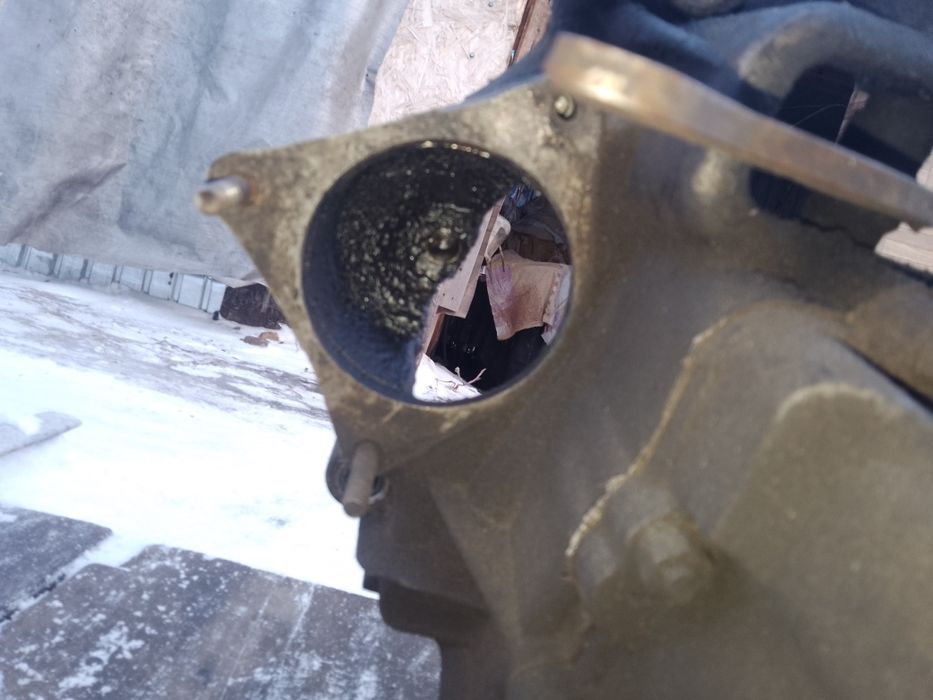 Коробка передач (КПП) ваз 2114