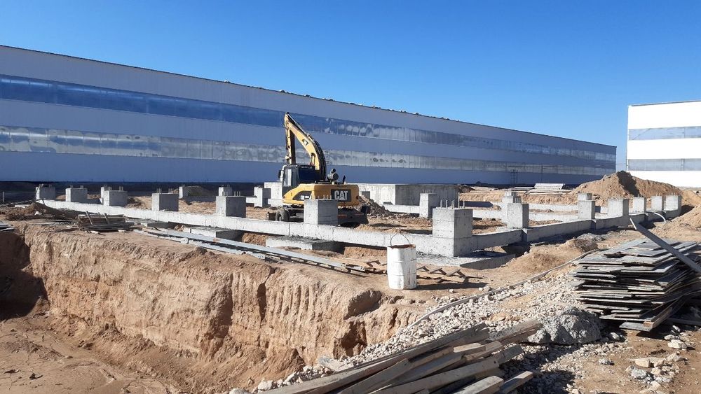 CAT M313D сотилади