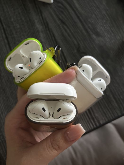 Продам airpods 2