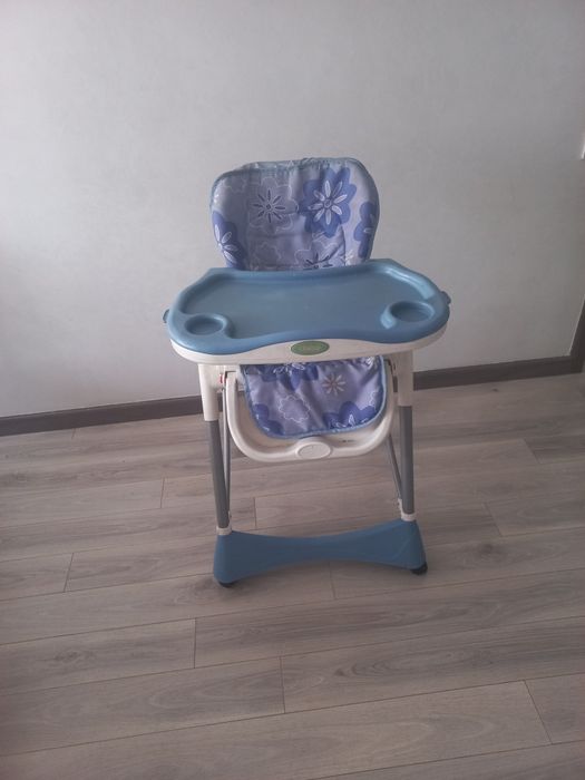 Продам детский стул