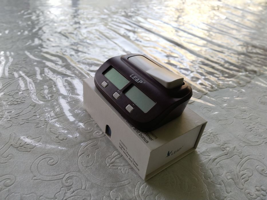 Shaxmat soati-premium holatda holati zo'r,ideal holatda,Surxondaryo vt