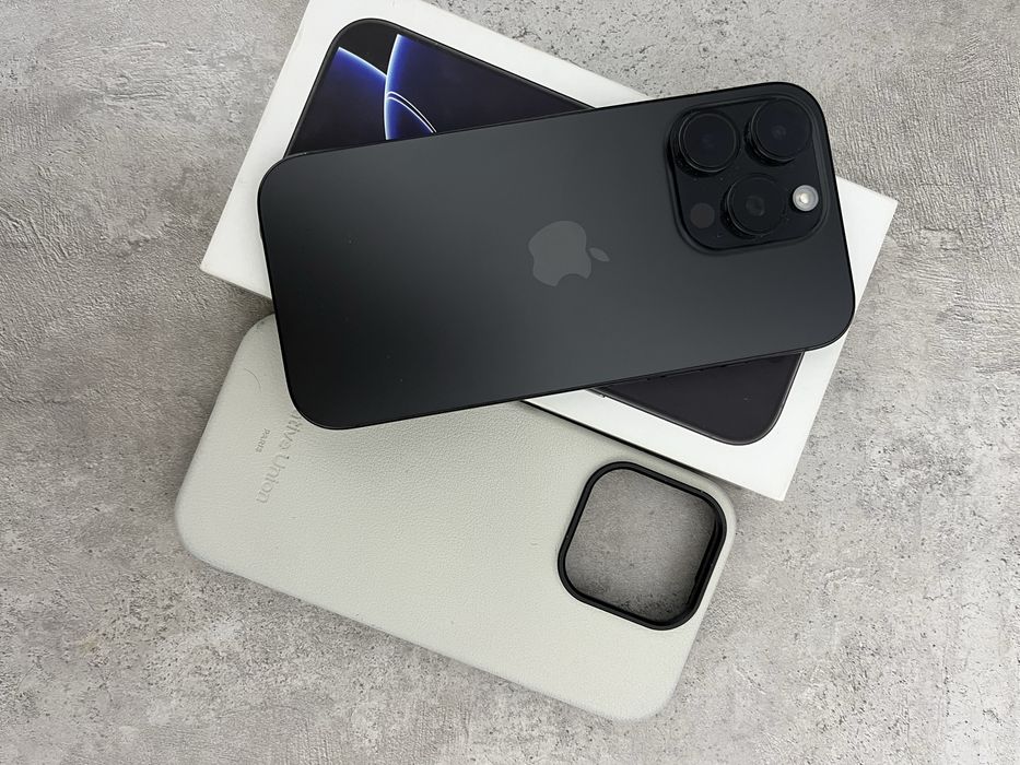 Iphone 16 pro 256gb полный комплект