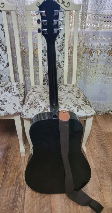 Продается гитара