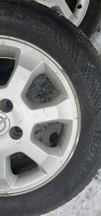 Vând set jante Opel astra si set cauciucuri noi