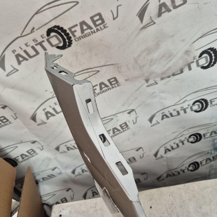 Bara fata Volkswagen Golf 8 an 2019-2020-2021-2022-2023