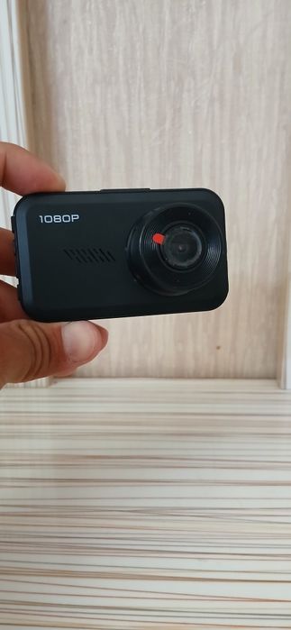 Videoregistrator sotiladi