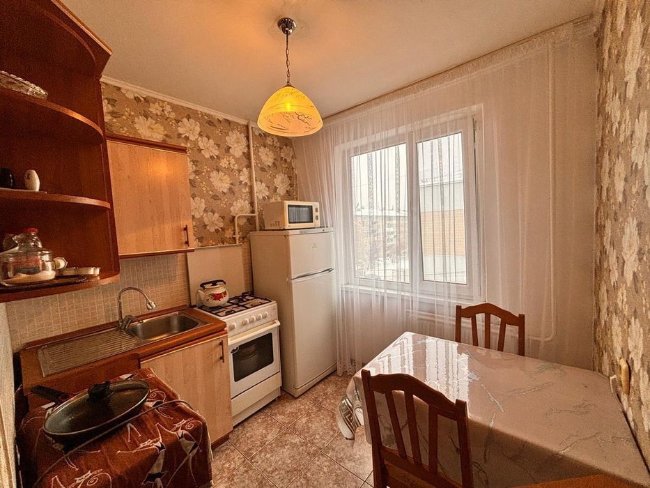 Продается 2х ком.кв в районе Универмага