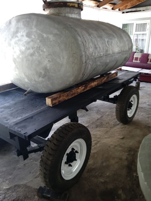 Прицеп срочно продам