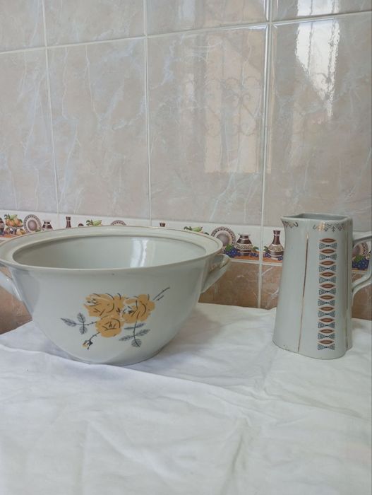 Продается посуда (разная,цена за всё)