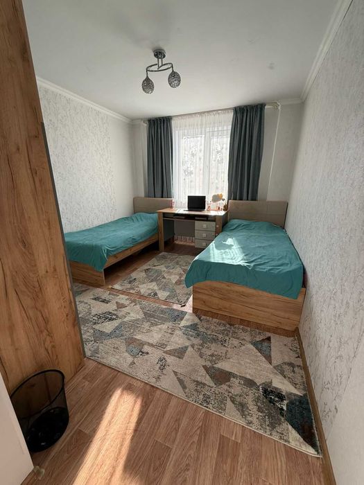 продается 3- комнатная квартира