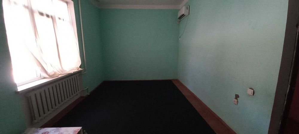 Коттедж 3 хона, Илғор МФЙда, нон заводи ёнида жойлашган.