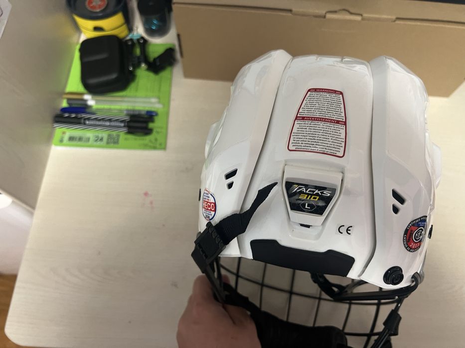 Шлем CCM tacks 310