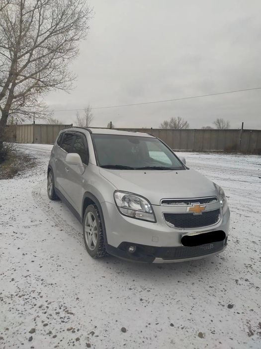 Продам автомоиль Шевроле Орландо