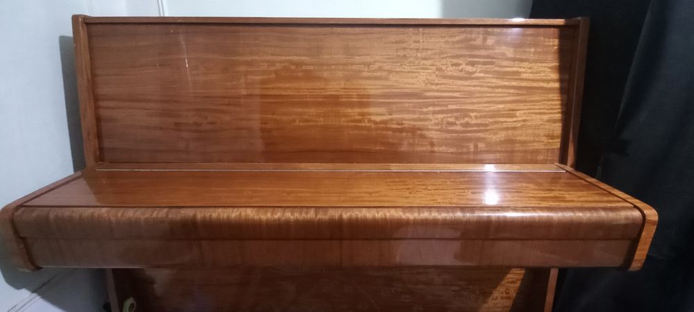 Riga pianinosi juda yaxshi holatda