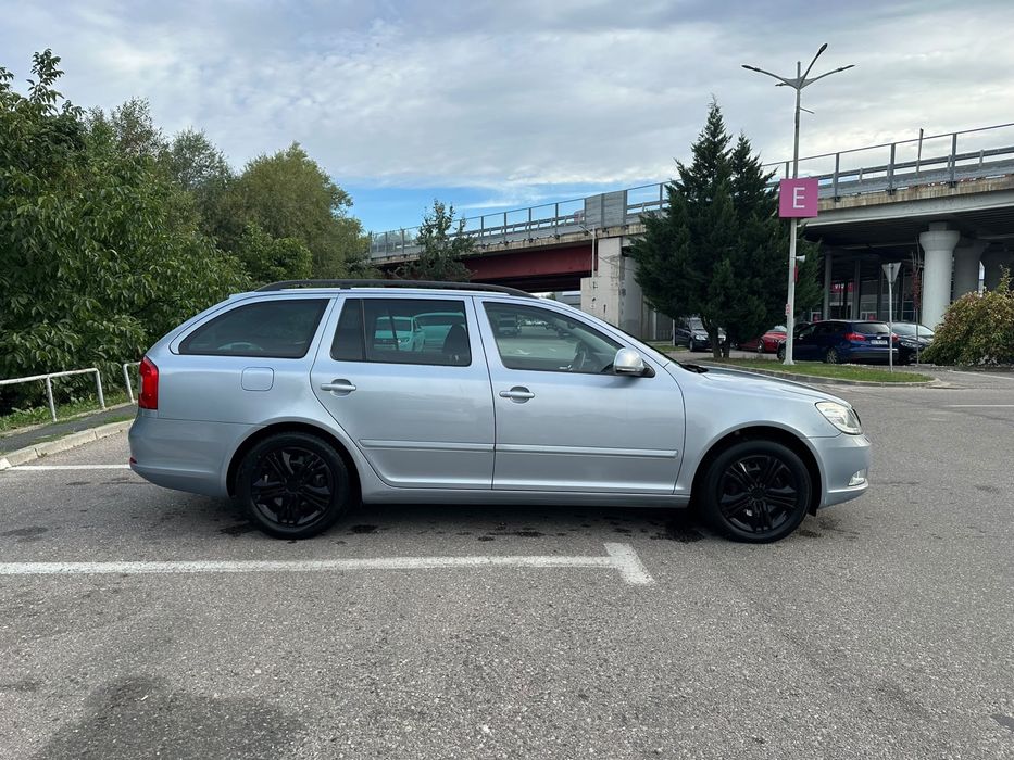 SKODA Octavia 2009 — imagine 3